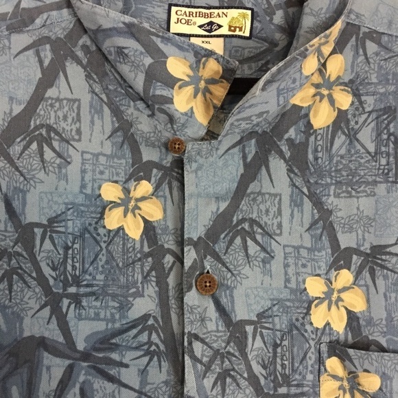 Caribbean Joe Silk Hawaiian Shirt Mens XXL Blue Bamboo Pattern Wooden Buttons - Picture 3 of 10